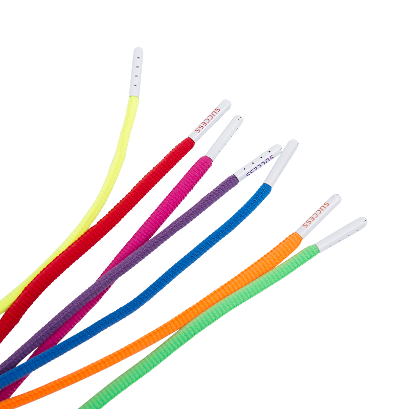 Csipkék agletekkel